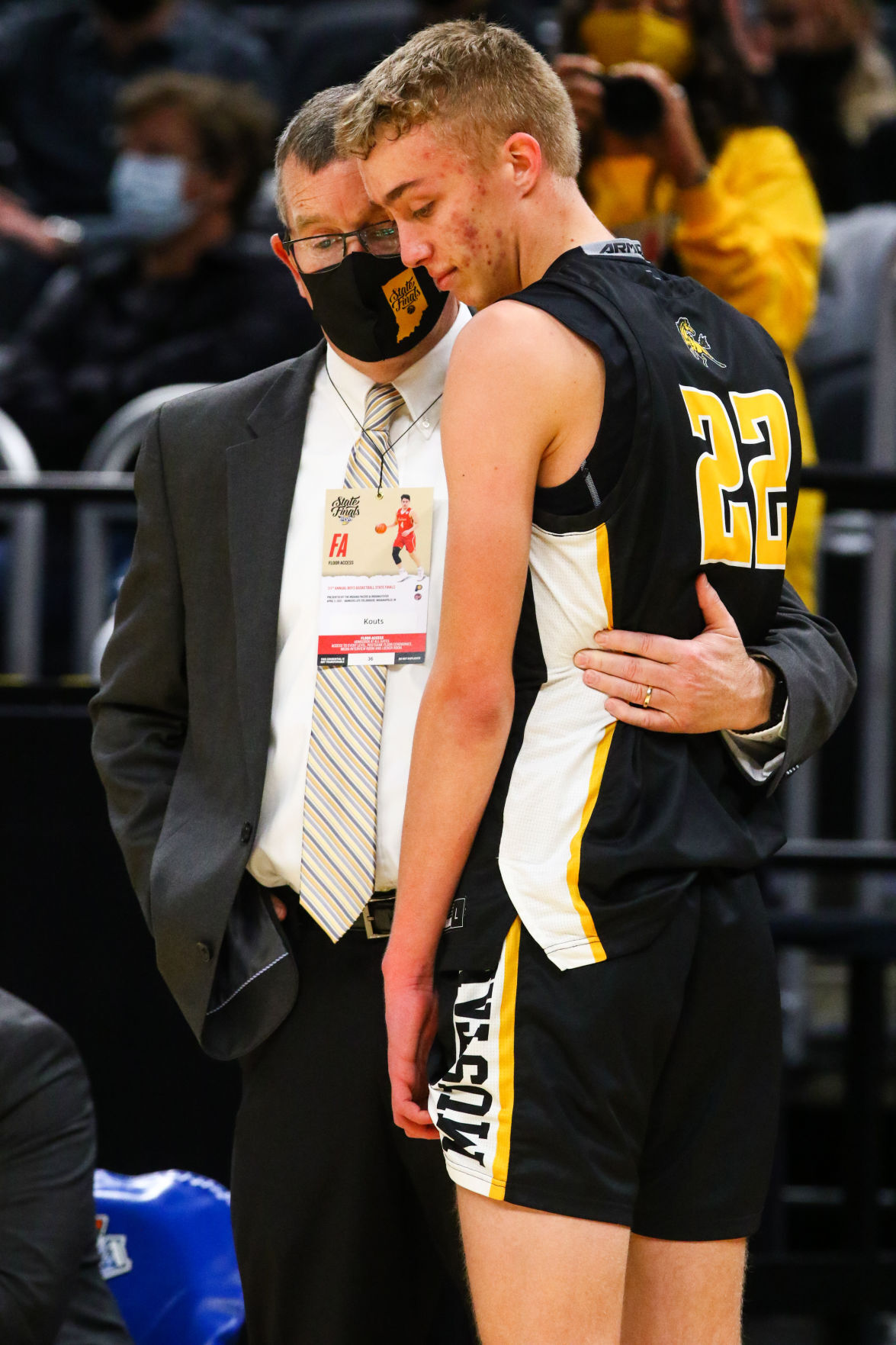 Class A boys basketball state final: Kouts vs. Barr-Reeve